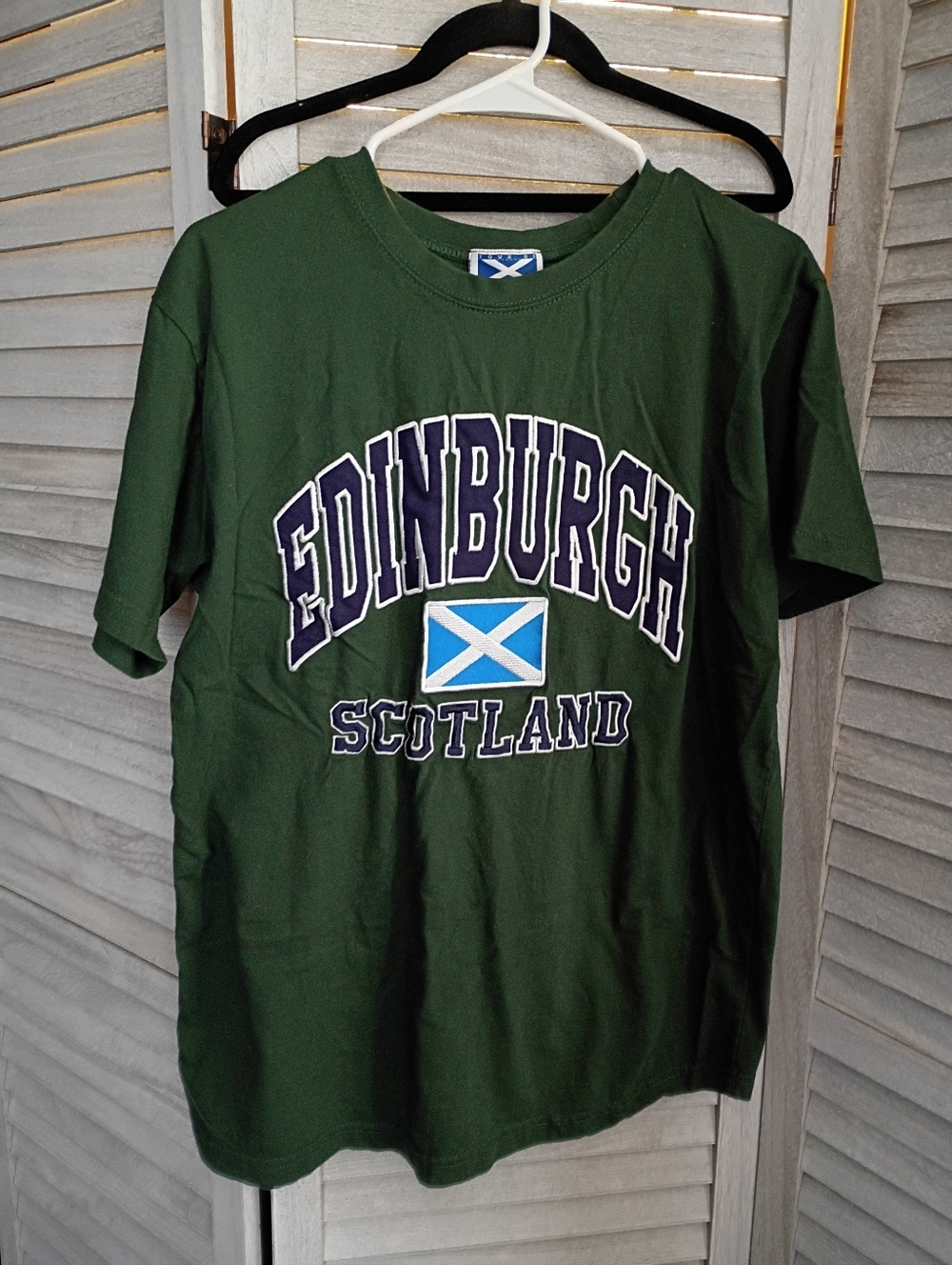 Edinburgh Scotland Mens Large Green Graphic Collectible T‑Shirt NWOT